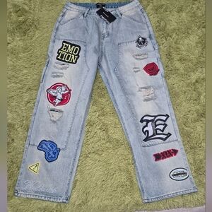 Mixed Emotion Men’s XL Light Wash Patch Denim Jeans Baggy